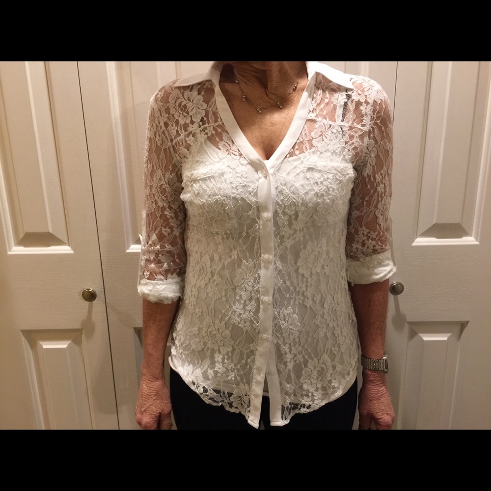Women’s lace button up long sleeve shirt